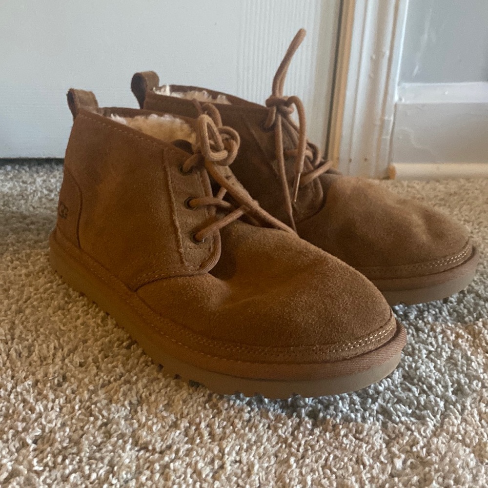 UGG NEUMEL WOMENS LACE UP BOOTS SIZE 9